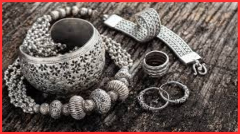 রুপার দামেও নতুন রেকর্ড, আজ থেকে বিক্রি হবে যত টাকায়