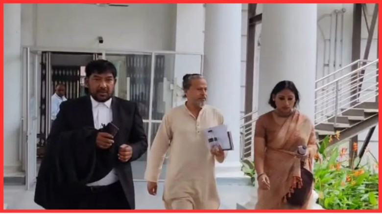 ওবায়দুল কাদেরসহ ৭ জনের বিরুদ্ধে আজ সাক্ষ্য দেবেন সাংবাদিক আশরাফ কায়সার