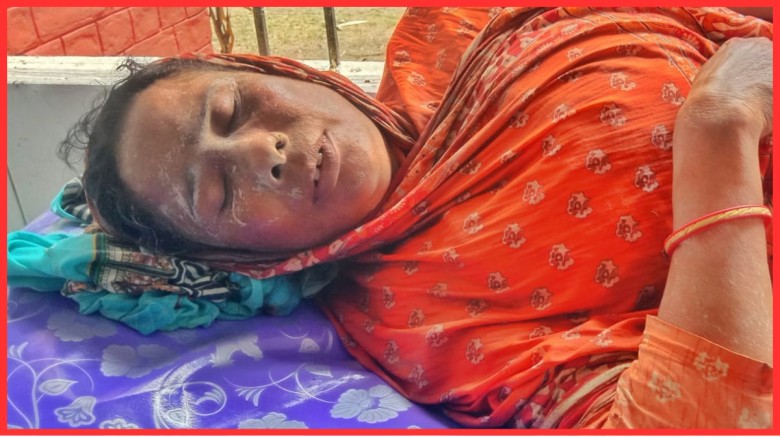 ধামইরহাটে জমি সংক্রান্ত বিরোধের জেরে গৃহবধূকে মারধর ও শ্লীলতাহানির অভিযোগ