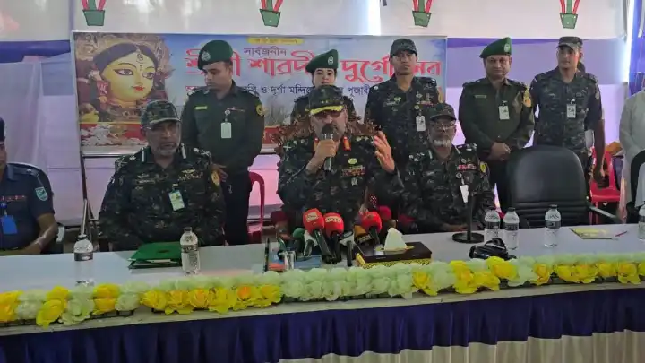 সারা দেশে শারদীয় দুর্গাপূজার নিরাপত্তা নিশ্চিত করতে ২ লাখ ১