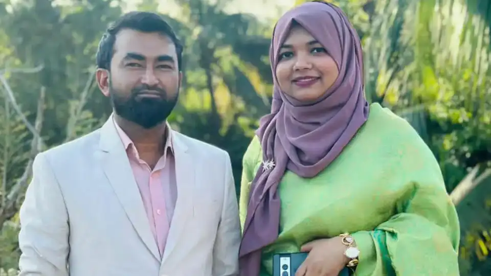 কক্সবাজারের ইনানী মেরিন ড্রাইভ সংলগ্ন টুপটুপ রিসোর্টে ভয়াবহ 