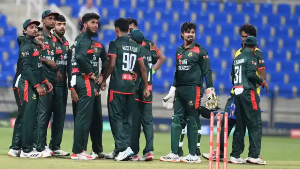 তাওহীদ হৃদয়দের নিয়ে বাড়তি সতর্ক আফগান কোচ রিচার্ড পাইবাস