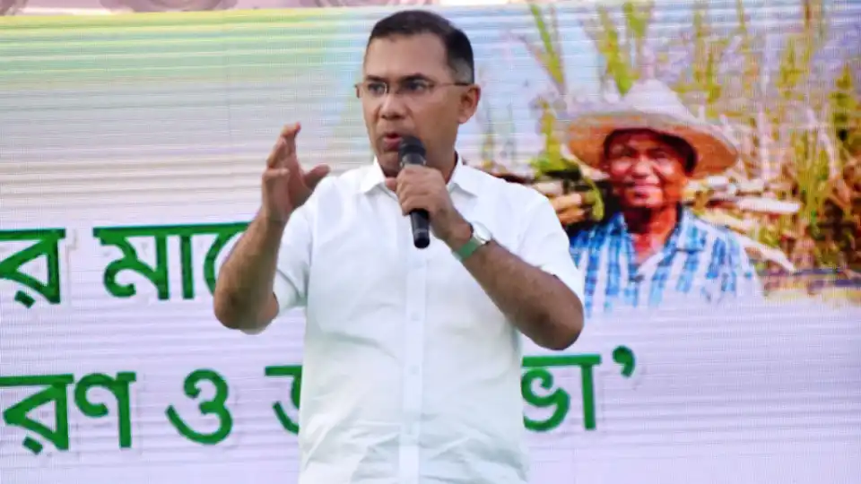 পালিয়ে যাওয়া স্বৈরাচার অর্থ জোগাচ্ছে, দেশে অস্থিরতা সৃষ্টির 