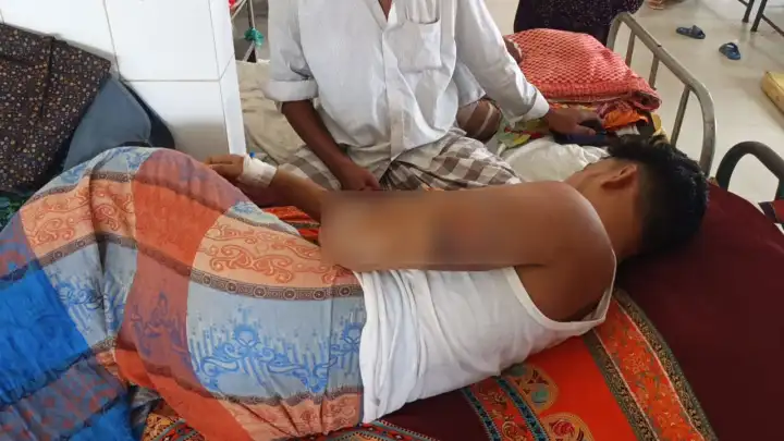 বিএনপি নেতার সমালোচনা ও ছাত্রলীগে সম্পৃক্ততার অভিযোগে কলেজছা
