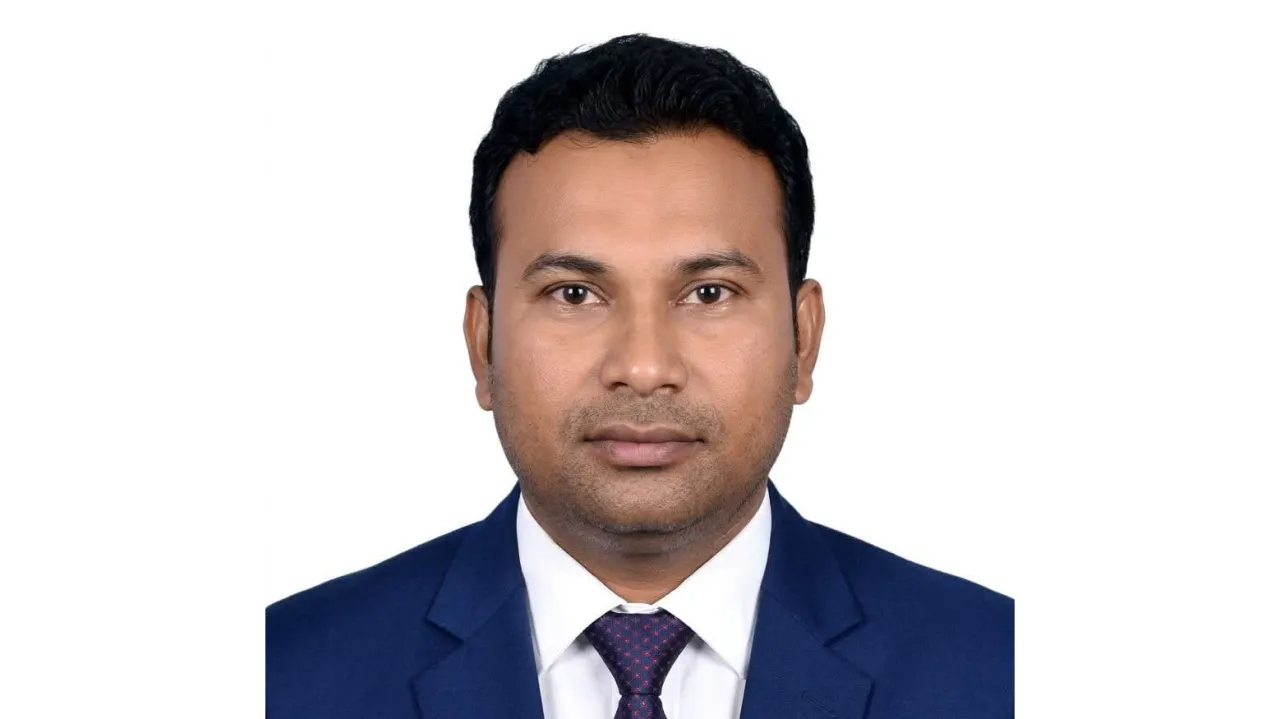 মাগুরায় বাস কাউন্টারে যুবদল নেতা শাকের হোসেনকে গুলি করে হত্য