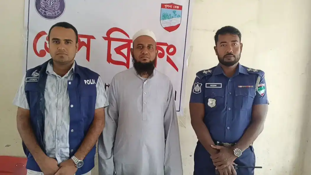 দৌলতপুরে অতিরিক্ত ক্লাসে শিশু নিপীড়নের চেষ্টার অভিযোগে শিক্ষ