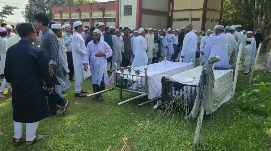 মায়ের শোক সইতে না পেরে প্রাণ হারালেন বড় ছেলে