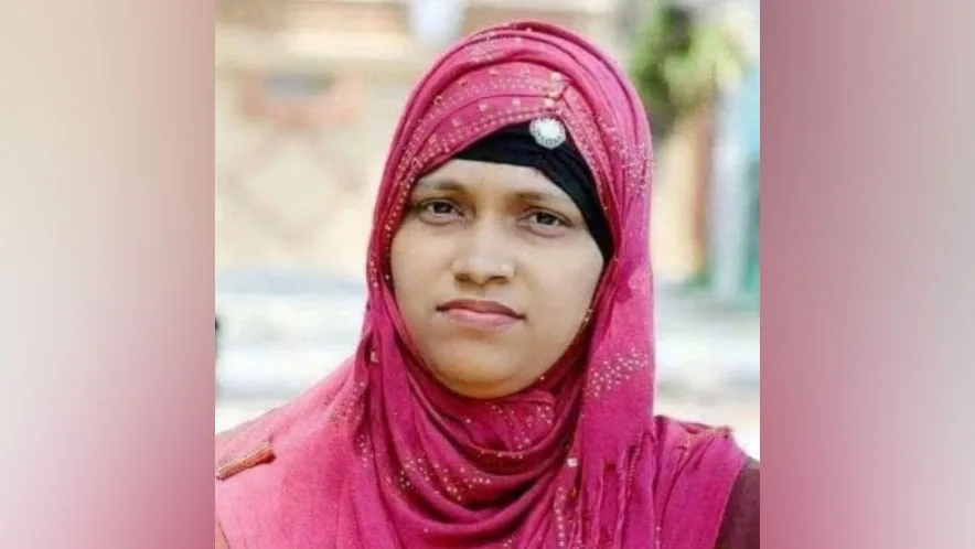গৌরীপুর থেকে আটক দাউদকান্দির সাবেক মহিলা ভাইস চেয়ারম্যান
