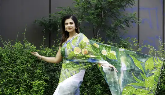 উৎসবের পর শাড়ির মান ঠিক রাখতে মানুন বিশেষ কৌশল