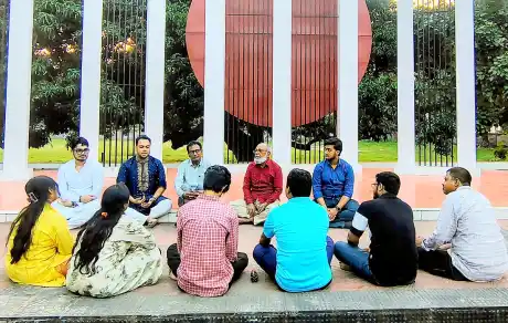 চাঁপাইনবাবগঞ্জ বন্ধুসভার সাহিত্য আড্ডা ও আবৃত্তি অনুষ্ঠিত