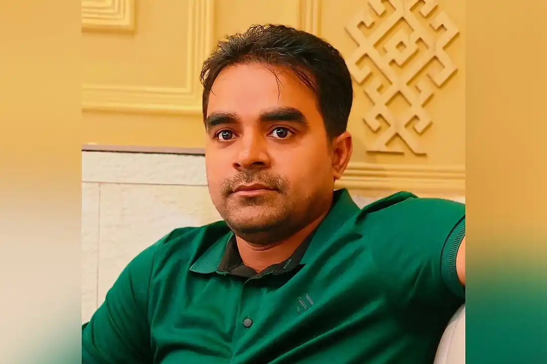 কারওয়ান বাজার থেকে চাঁদা তোলার সময় ছাত্রদল নেতা আটক