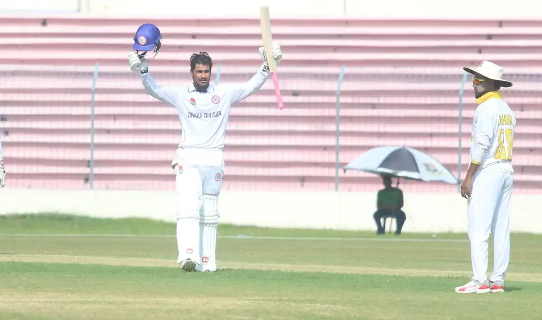 জাতীয় লিগে নাঈম ও মাহফিজুলের জোড়া সেঞ্চুরি