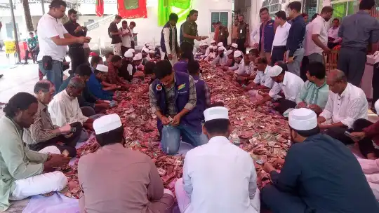 শাহজালাল মাজারের দানবাক্স ও ডেগ খুলে মিলল ৮৮ লাখ টাকা