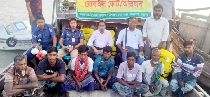 নিষেধাজ্ঞা অমান্যে ১২৭ জেলে আটক, ৪ টন ইলিশ জব্দ