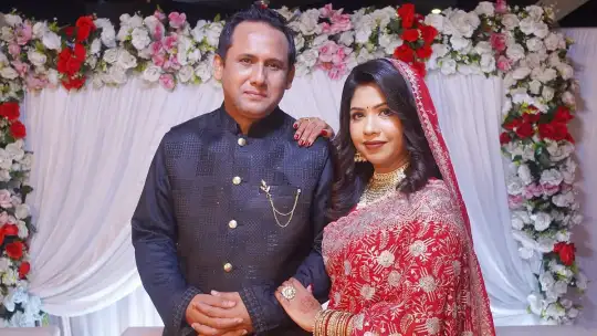 ৯৯৯ টাকা দেনমোহরে বিয়ে করলেন নাট্যশিল্পী সুজাত শিমুল
