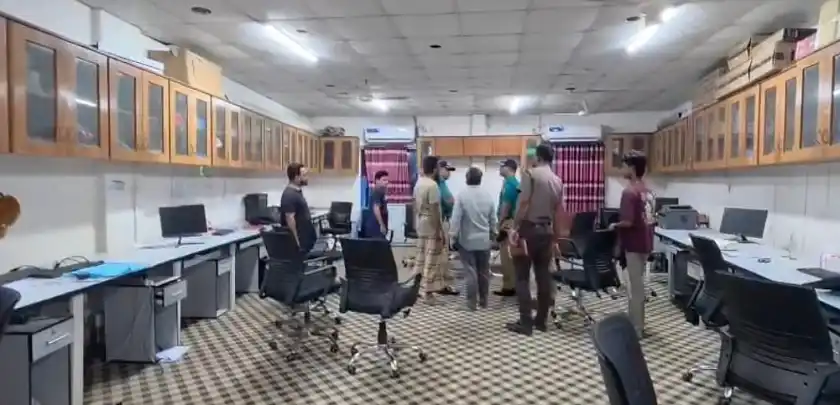 পাঁচ দিনে দুবার হামলা: হাজারীবাগে কুরিয়ার গুদামে অগ্নিচেষ্টা