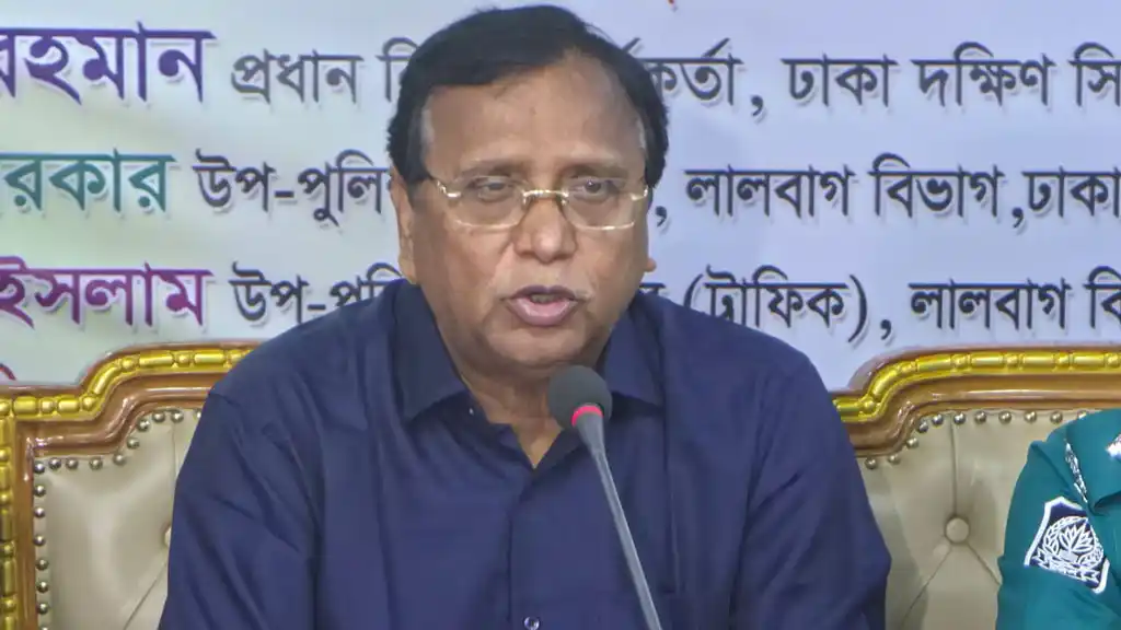 বাণিজ্যিক ভবনে অগ্নিনিরাপত্তা জোরদারের নির্দেশ ডিএসসিসি প্রশ
