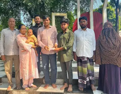 লালমনিরহাটে কৃতি শিক্ষার্থী মাসরিকের উচ্চশিক্ষায় সহায়তা দিল 