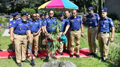 পুলিশ সদর দপ্তরে দেশব্যাপী বৃক্ষরোপণ অভিযানের সূচনা