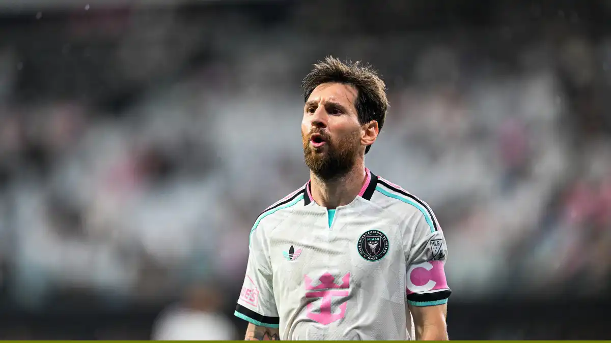 মেসির আর্জেন্টিনার শেষ ম্যাচ ও ব্যালন ডি'অর তালিকা প্রকাশ