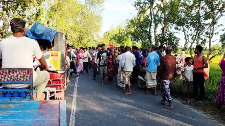 বালিয়াডাঙ্গীতে বাসচাপায় মোটরসাইকেল আরোহী নিহত