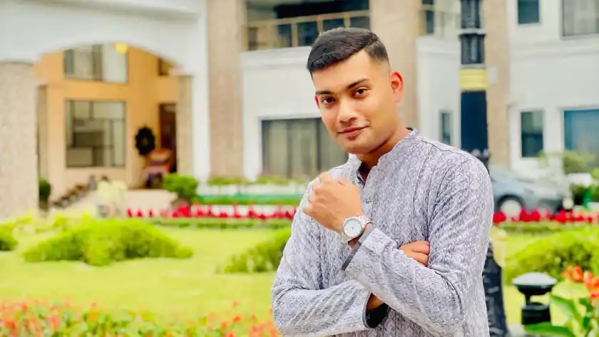 তুরাগ নদ থেকে উদ্ধার সাবেক বিমান কর্মকর্তার লাশে আঘাতের চিহ্
