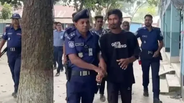 ঠাকুরগাঁওয়ে জাল ভোট দেয়ার সময় আটক তিন শিক্ষার্থী