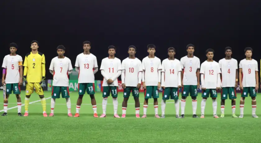 সেন্ট্রাল আফ্রিকান রিপাবলিকের কাছে হেরে বিশ্বকাপ রানার্সআপ ব