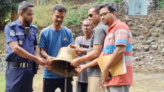 দুর্গাপুরে শতাব্দীপ্রাচীন গির্জার চুরি যাওয়া ঘণ্টা উদ্ধার