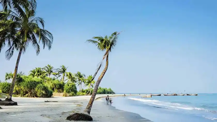 চলতি বছরও টেকনাফ থেকে সেন্ট মার্টিন জলযান চলাচল বন্ধ