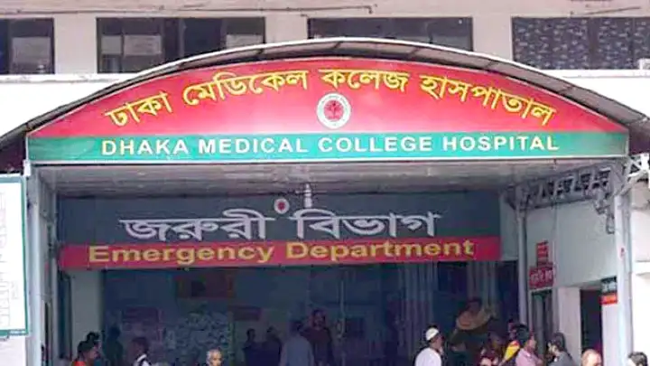 বাসায় ঝুলছিল ৮ বছরের শিশুর মরদেহ, হাসপাতালে নিলে মৃত ঘোষণা