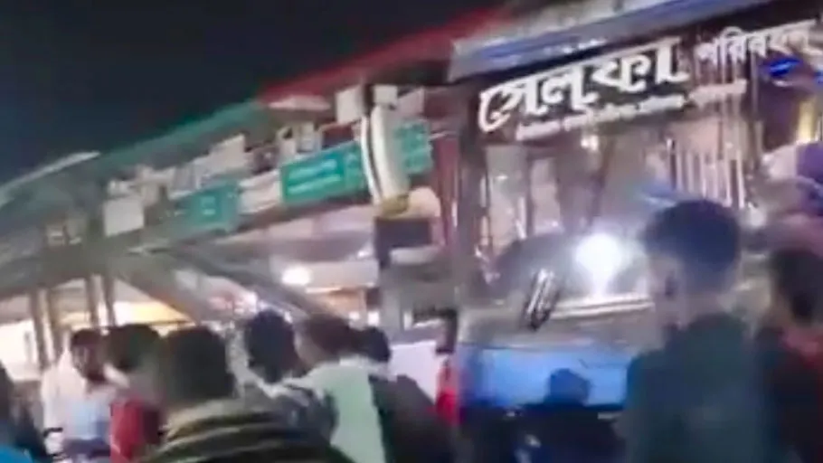 মানিকগঞ্জে বাস মালিককে পিটিয়ে আহত ও টাকা ছিনতাইয়ের অভিযোগ