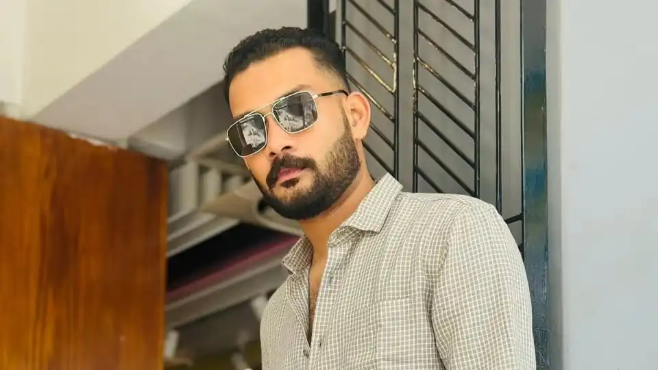 সাবেক বিমানসেনা তাহসিফ হত্যা মামলা দায়ের