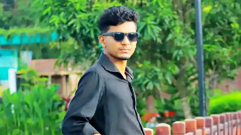 চুরির অভিযোগে টুঙ্গিপাড়া কলেজ ছাত্রদল সভাপতি পদ হারালেন